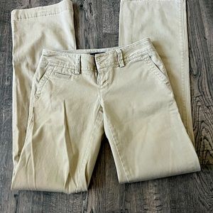 American Eagle ladies khakis. Size 24, 32 inseam.